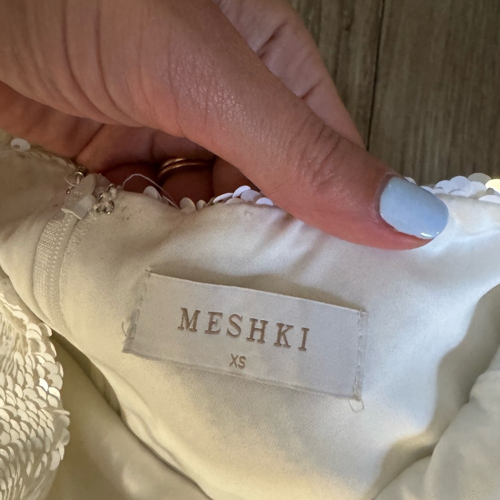 Meshki “Gracie” Dress - white sequin bridal dress size XS - Picture 6 of 6